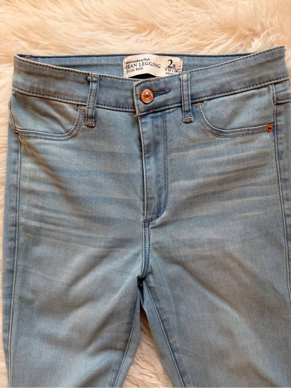 Abercrombie & Fitch Light Wash High-Rise Jean Leggings - Women